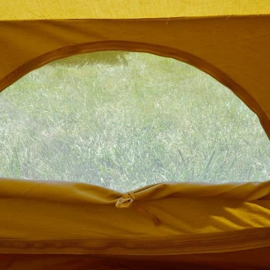 3m bell tent australia Sibley 300 Ultimate looking at mesh covered window from inside